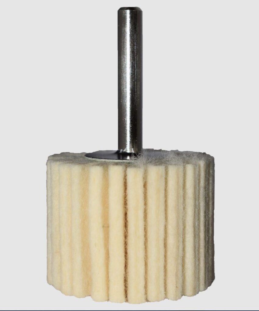 CSAPOS LAMELLÁS FILC POLÍROZÓKERÉK 40x30 MM